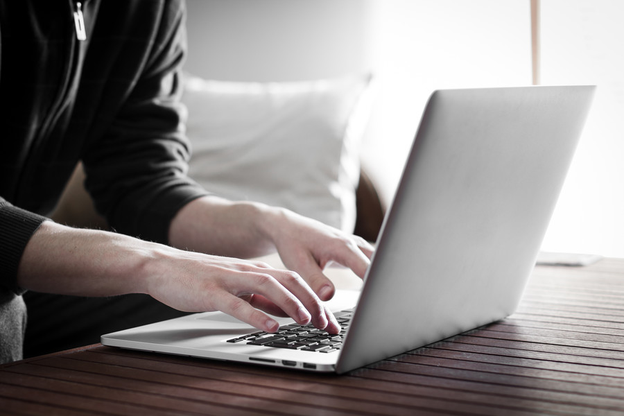 上海受賄罪律師解讀商業(yè)賄賂罪立案金額相關(guān)問(wèn)題