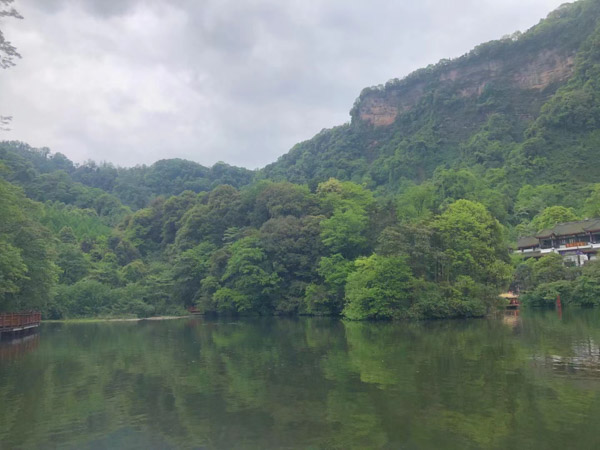 調(diào)包的行為是屬于盜竊罪還是詐騙罪？上海刑事案件著名律師告訴您